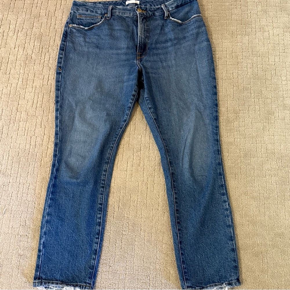 Good American Straight Leg Blue Jeans